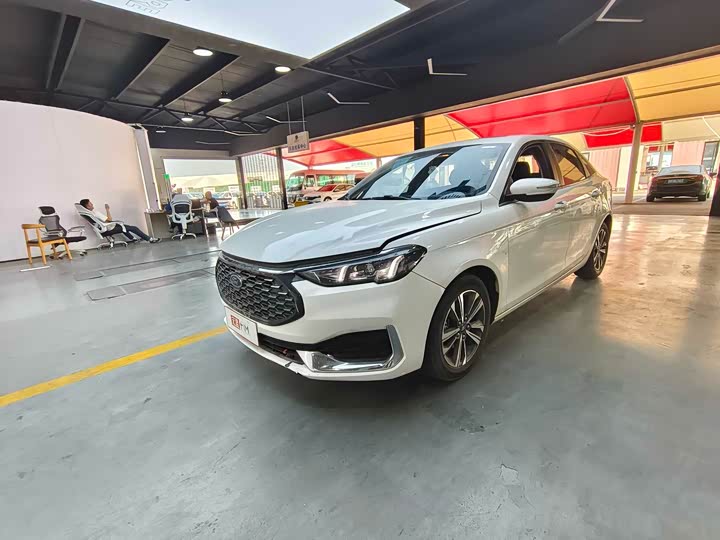 2021 Ford Escort
