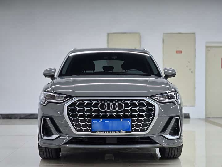 Audi Q3 2024 2024款 35 TFSI 时尚致雅型