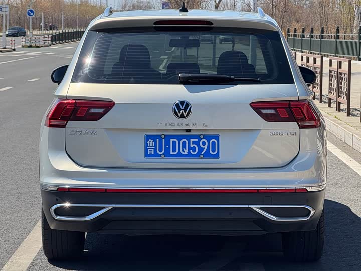 Фото 5 - Volkswagen Tiguan L Pro