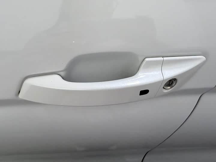 Zdjęcie 4 - Changan CS75