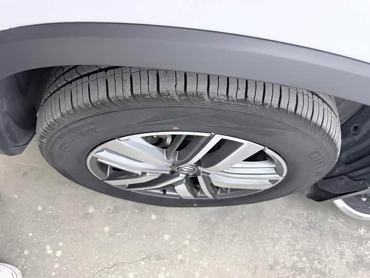 Zdjęcie 5 - Changan CS75
