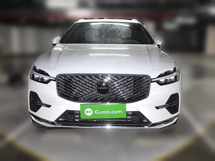 Volvo XC60 2026 2026款 B5 四驱智逸豪华版
