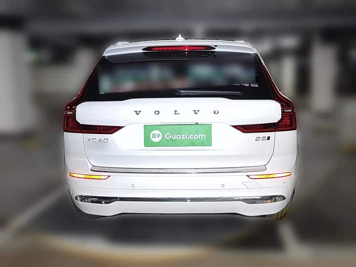 Volvo XC60 2026 2026款 B5 四驱智逸豪华版