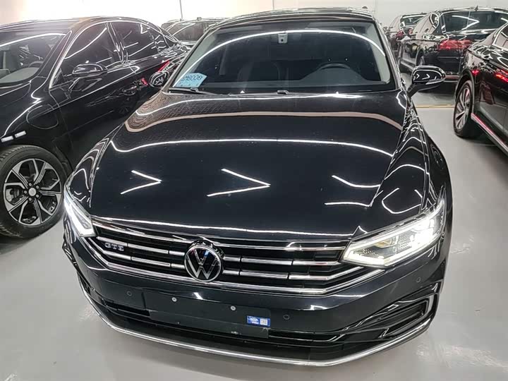 Фото 3 - Volkswagen Magotan GTE Hybrid