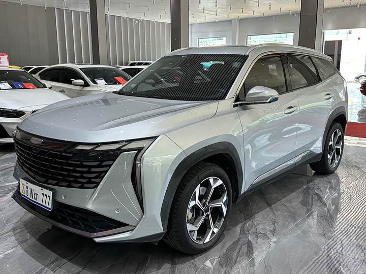 Фото 1 - Geely Atlas L