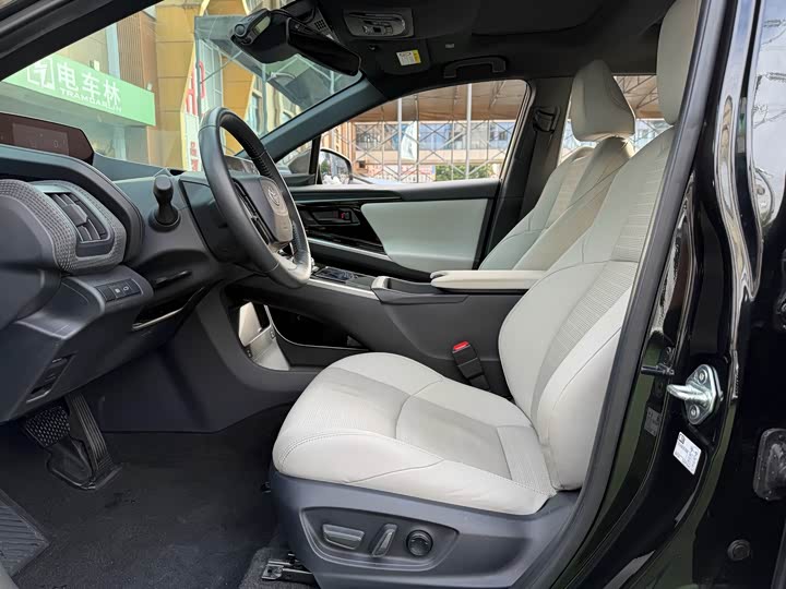 2022 Toyota bZ4X