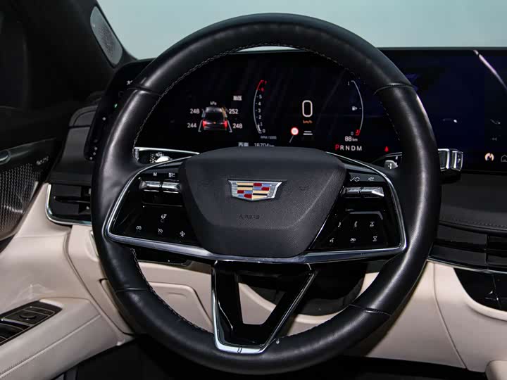 2023 Cadillac CT6