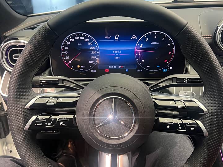 Фото 9 - Mercedes-Benz C-Class