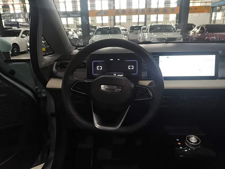 Geely Geometry E Firefly 2024 2024款 301km 流光