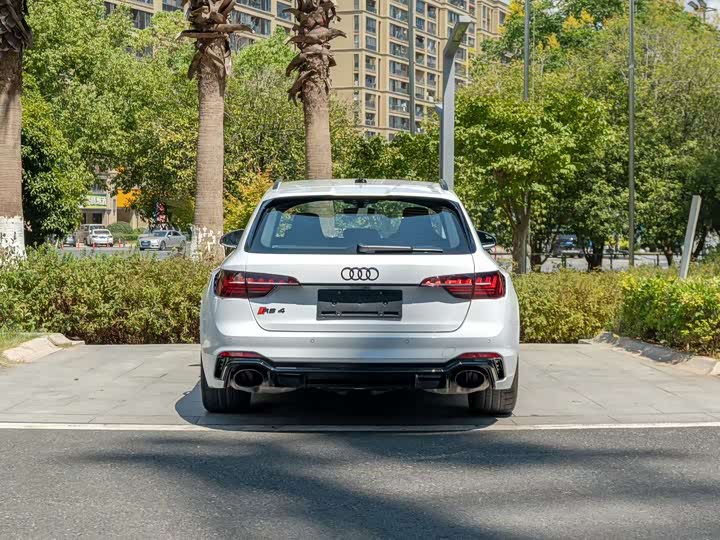 2024 Audi RS 4