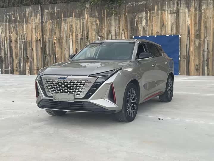 Changan Oshan Z6 2022 2022款 蓝鲸 1.5T DCT智领型城市版