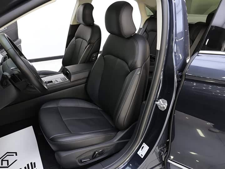 Ford Taurus 2019 2019款 EcoBoost 245 尊享版