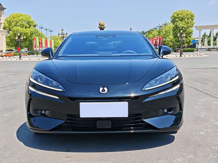 Denza Z9 2024 2024款 1100km 四驱Max版