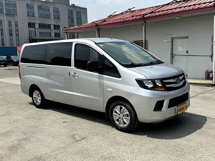 JAC Refine M3 2019 2019款 PLUS 创客版 1.8L 豪华智能型