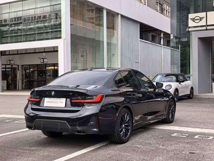 Фото 5 - BMW 3 Series