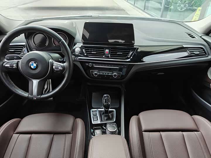 BMW 1 Series 2023 2023款 125i M运动曜夜版