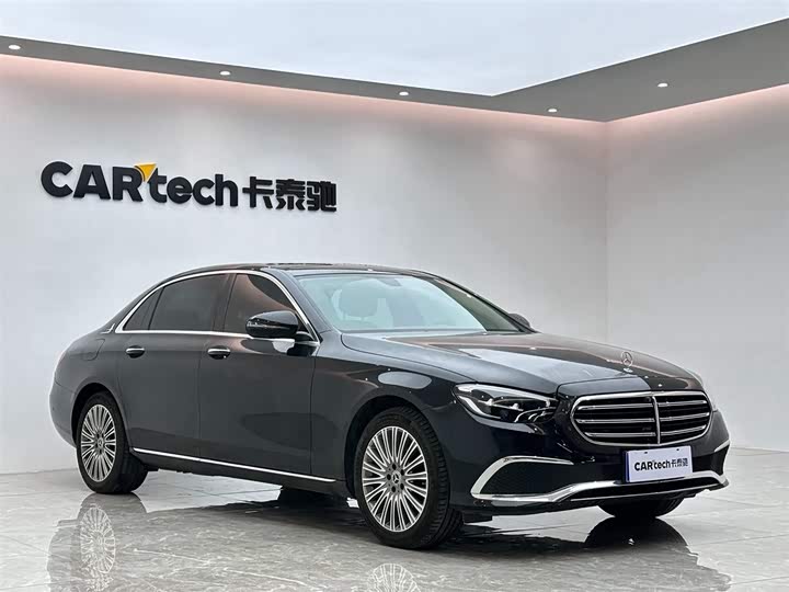 Zdjęcie 6 - Mercedes-Benz E-Class
