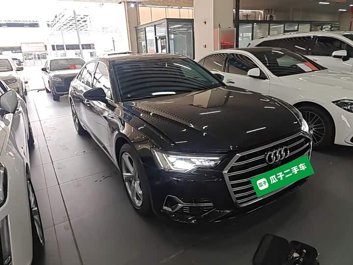 Photo 4 - Audi A6L