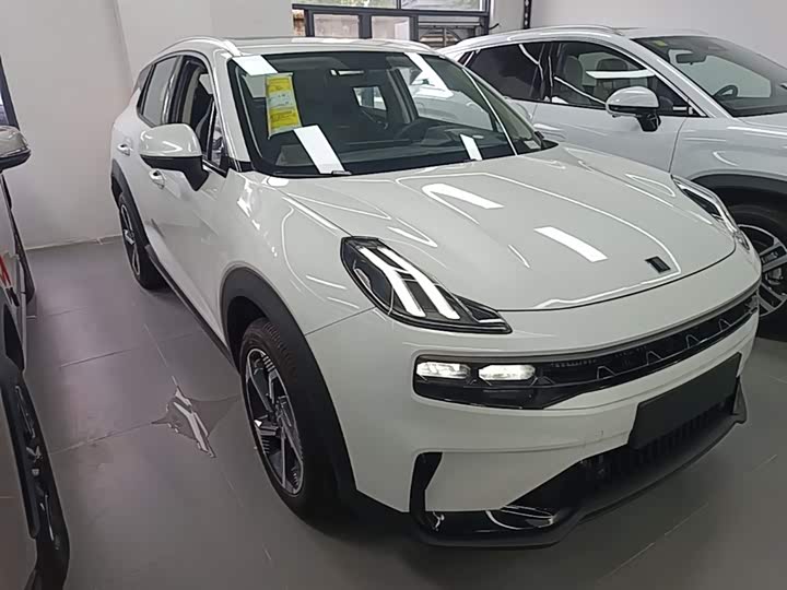 Lynk & Co 06 EM-P Hybrid 2023 2023款 1.5T Remix PHEV Pro