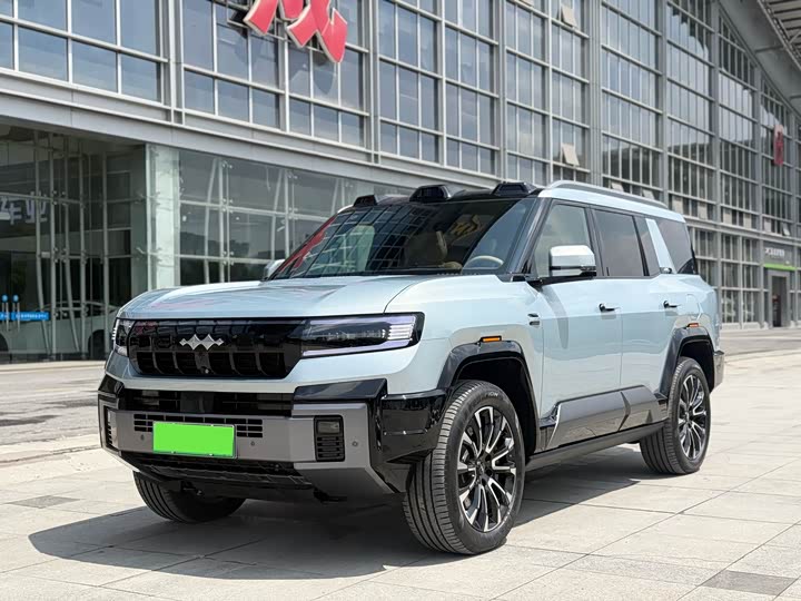 2025 BYD FangChengBao Leopard 8