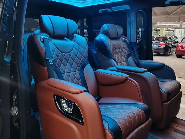 Zdjęcie 7 - Mercedes-Benz Vito