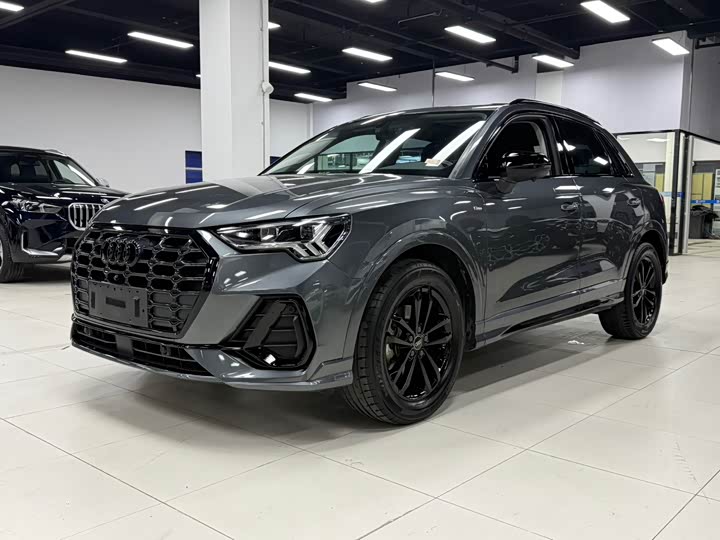 Zdjęcie 1 - Audi Q3