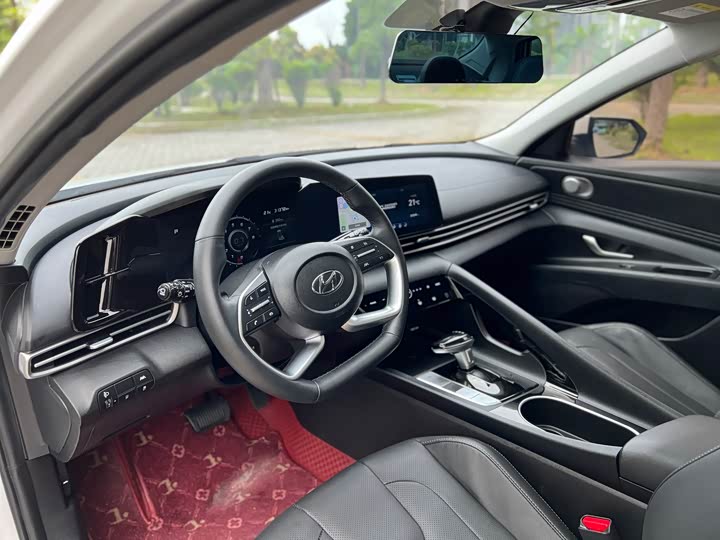 Фото 9 - Hyundai Elantra N line