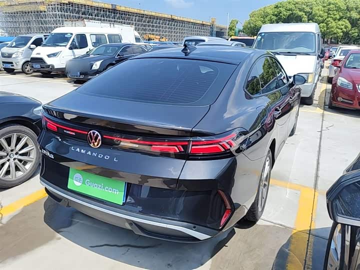 Volkswagen Lamando L 2026 2026款 凌渡L 300TSI 凌风版