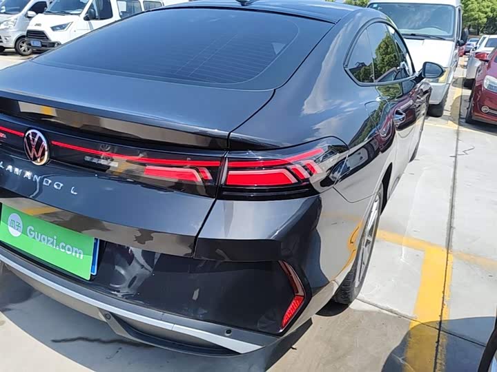 Volkswagen Lamando L 2026 2026款 凌渡L 300TSI 凌风版
