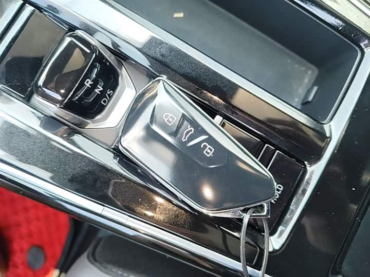 Volkswagen Lamando L 2026 2026款 凌渡L 300TSI 凌风版