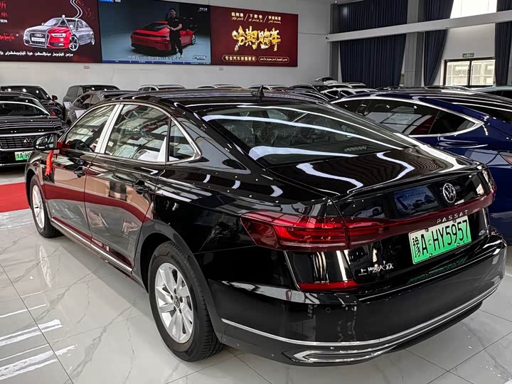 Volkswagen Passat Hybrid 2025 2025款 430PHEV 混动商务版