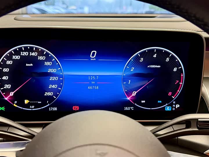 Фото 7 - Mercedes-Benz GLC-Class