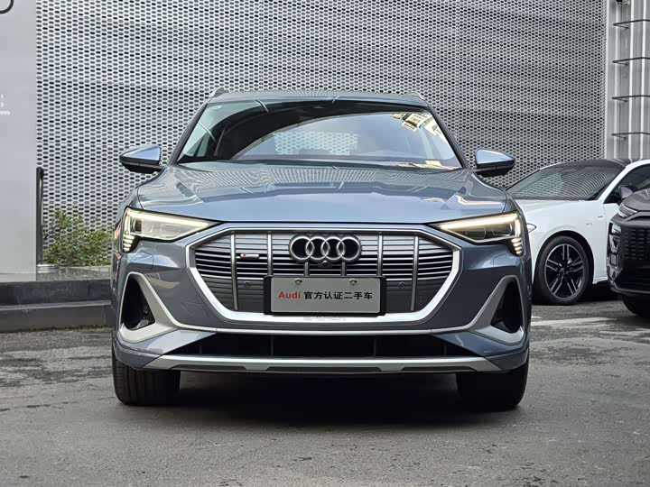 2021 Audi e-tron