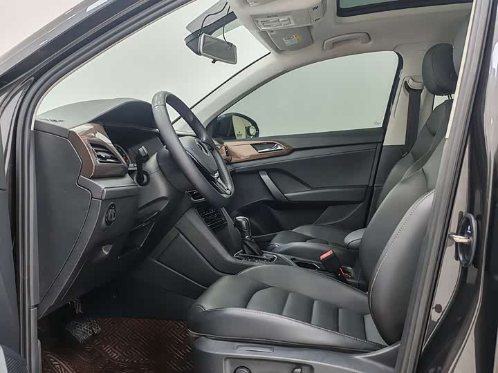 Volkswagen Tharu 2021 2021款 280TSI 两驱豪华版PLUS