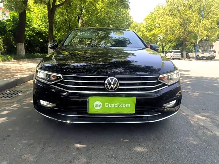 Фото 3 - Volkswagen Magotan