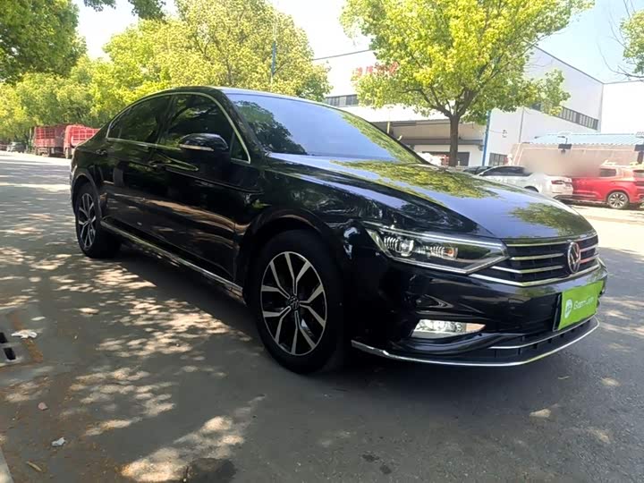 Фото 4 - Volkswagen Magotan