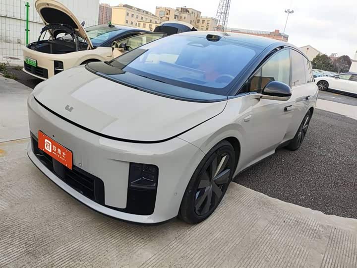 LiXiang i8 2025 2025款 标准版