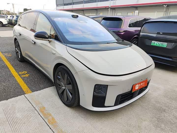 LiXiang i8 2025 2025款 标准版