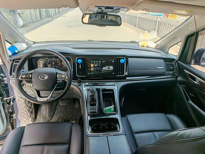 GAC Trumpchi M8 2021 2021款 大师系列 390T 尊贵版