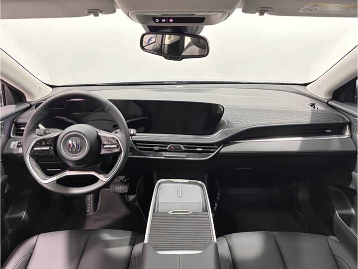 Photo 8 - Buick LaCrosse