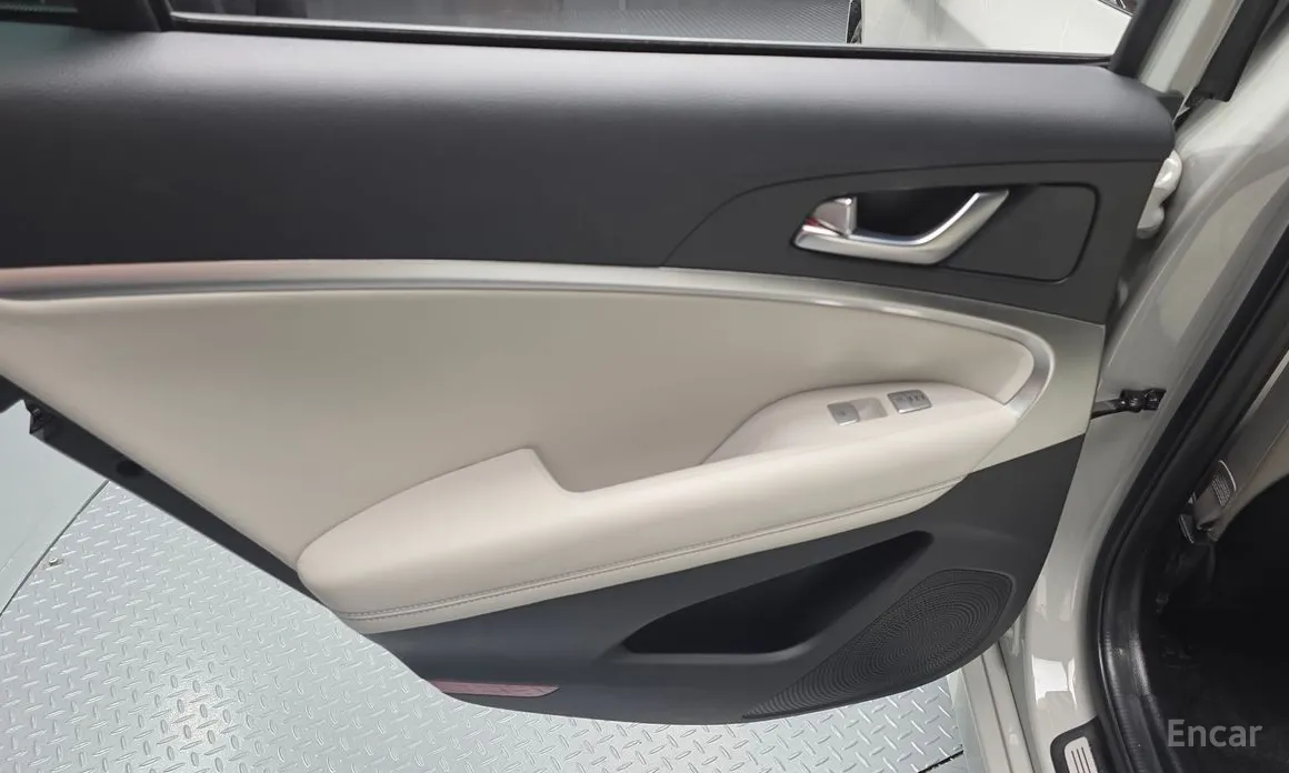 Genesis G70 2022 Gasoline 2.5T 2WD
