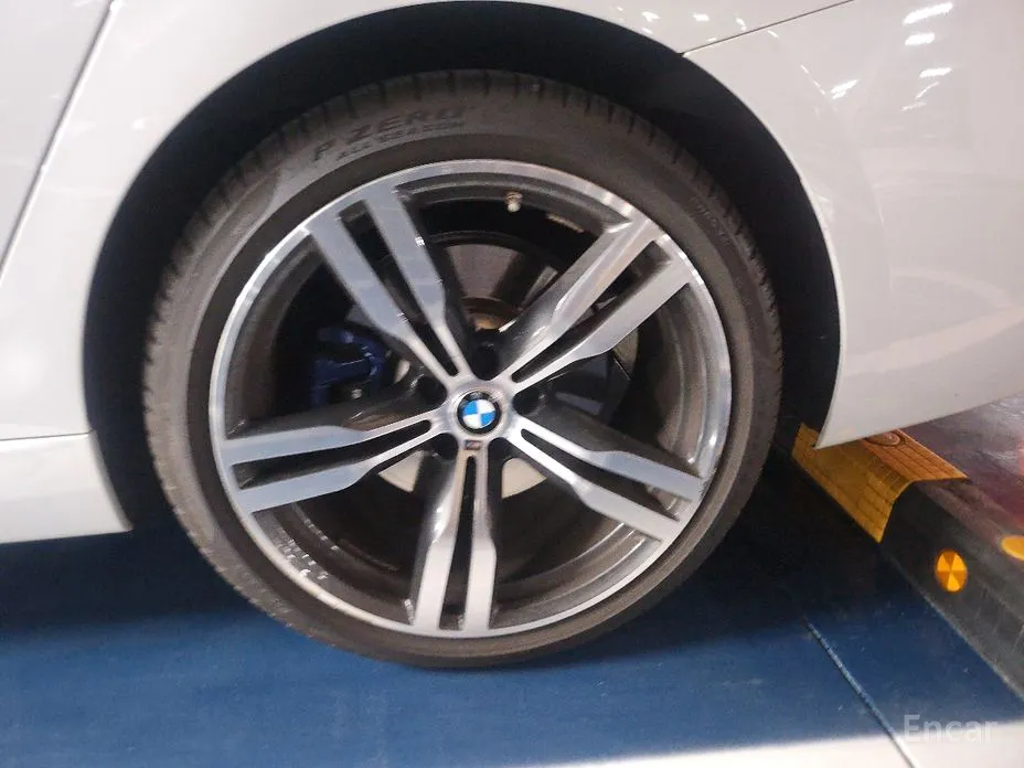 BMW Gran Turismo 2017 630i xDrive M Sport