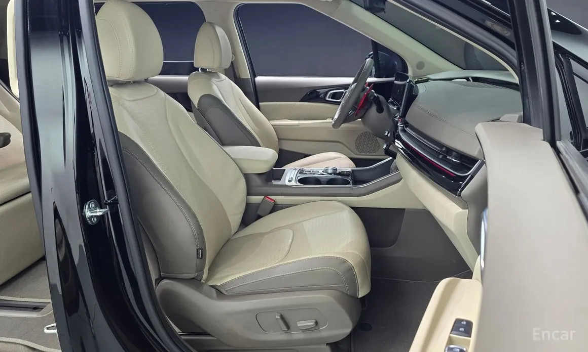 Kia Carnival 2023 Gasoline 7-Seater Signature