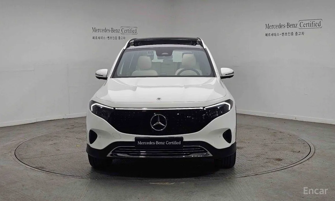 2022 Mercedes-Benz EQB