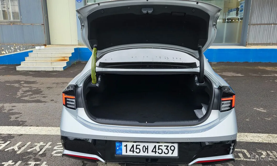 Hyundai Sonata 2023 2.0 LPG(Rent)