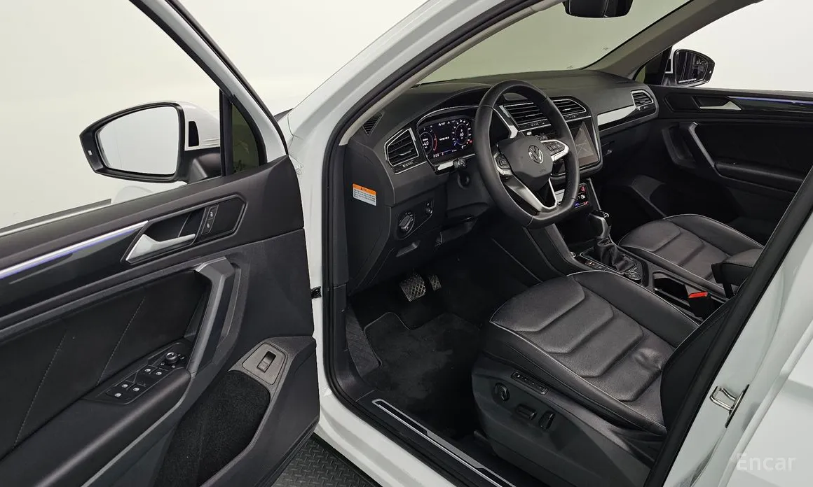 Фото 10 - Volkswagen Tiguan