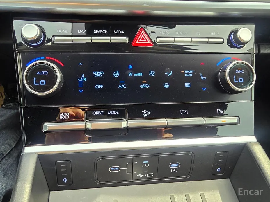 Zdjęcie 10 - Hyundai Santa Fe