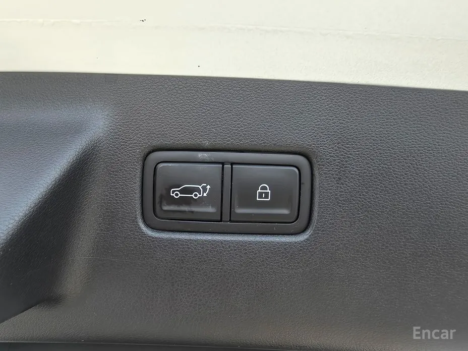 Zdjęcie 19 - Hyundai Santa Fe