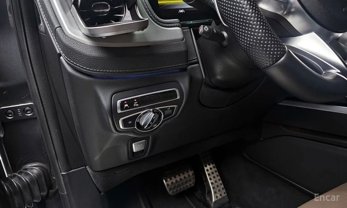 Mercedes-Benz G-Class 2019 AMG G63