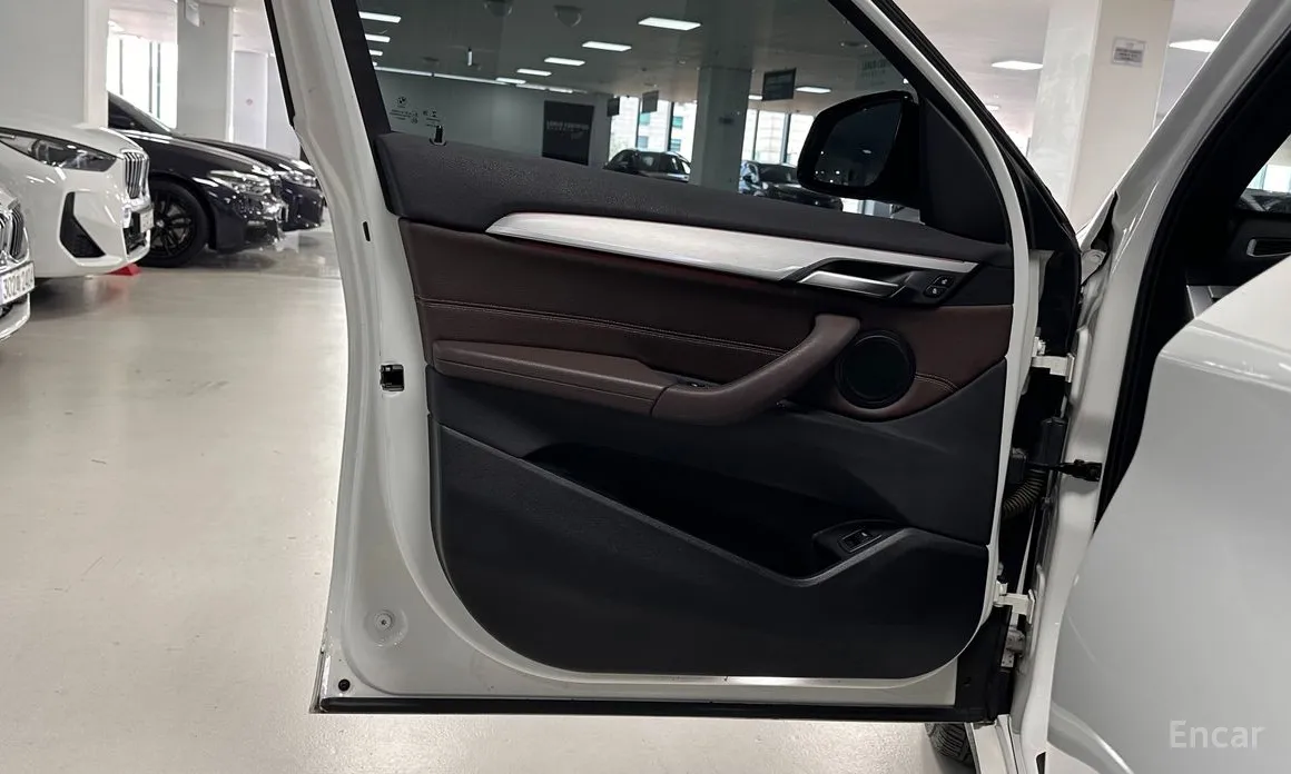 BMW X1 2016 xDrive 20i M Sport